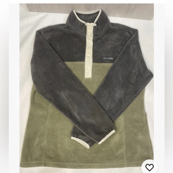 Columbia Sweaters - Women’s Pt Large Columbia Fleece Pullover With Snaps, Two Toned Gray And Green